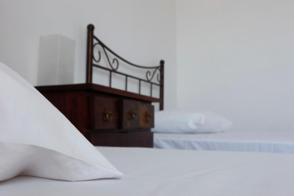 Cavos Beatnik Hotel Zambujeira do Mar Oda fotoğraf